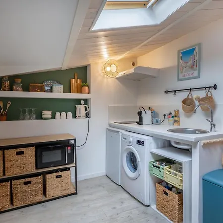 Charming Bright In The Heart Of The Apartamento