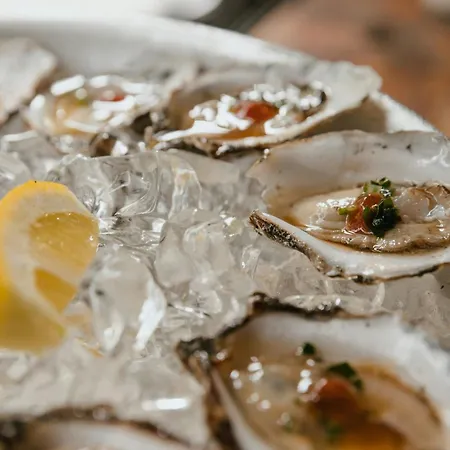 Charming Bright In The Heart Of The Apartment *