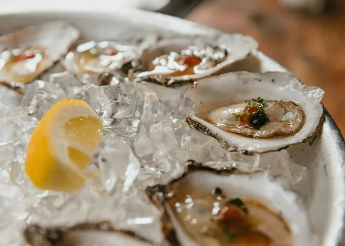 Charming Bright In The Heart Of The Apartment *